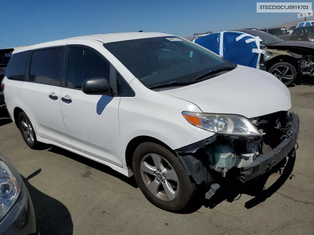 2018 Toyota Sienna L VIN: 5TDZZ3DC1JS919703 Lot: 68877164