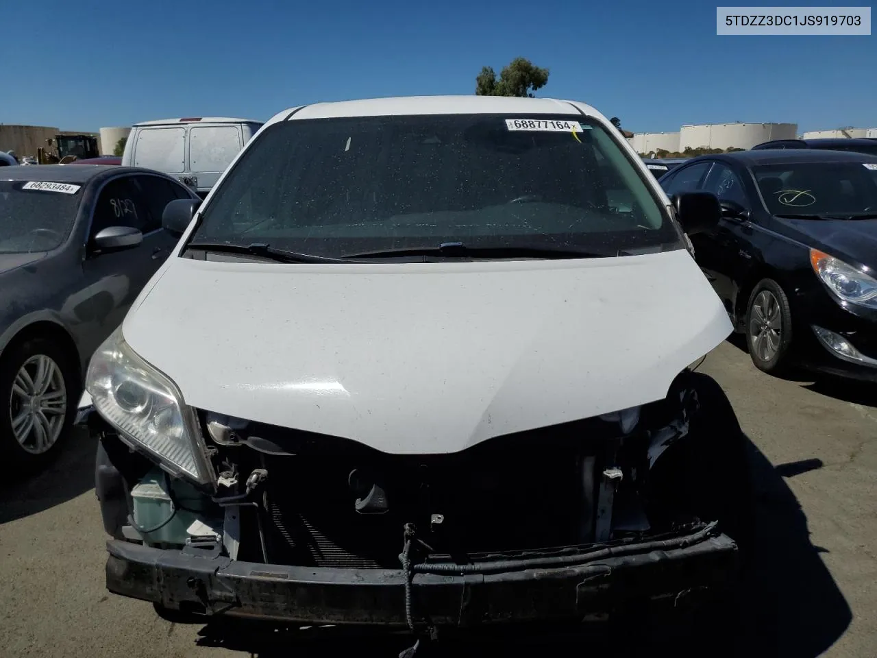 2018 Toyota Sienna L VIN: 5TDZZ3DC1JS919703 Lot: 68877164