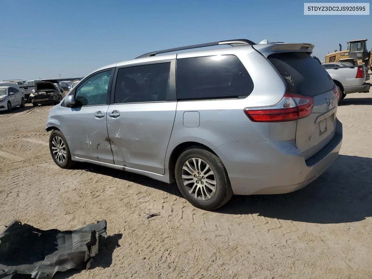 5TDYZ3DC2JS920595 2018 Toyota Sienna Xle