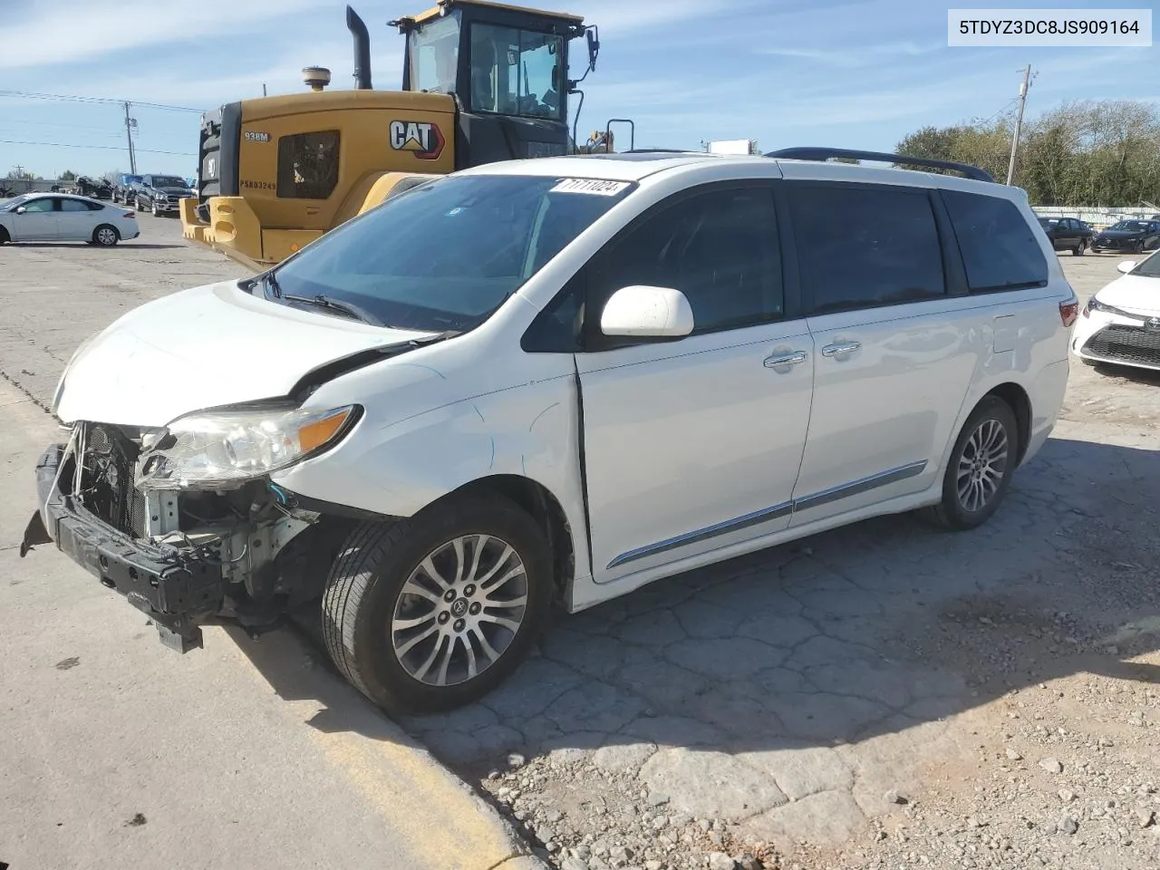 5TDYZ3DC8JS909164 2018 Toyota Sienna Xle