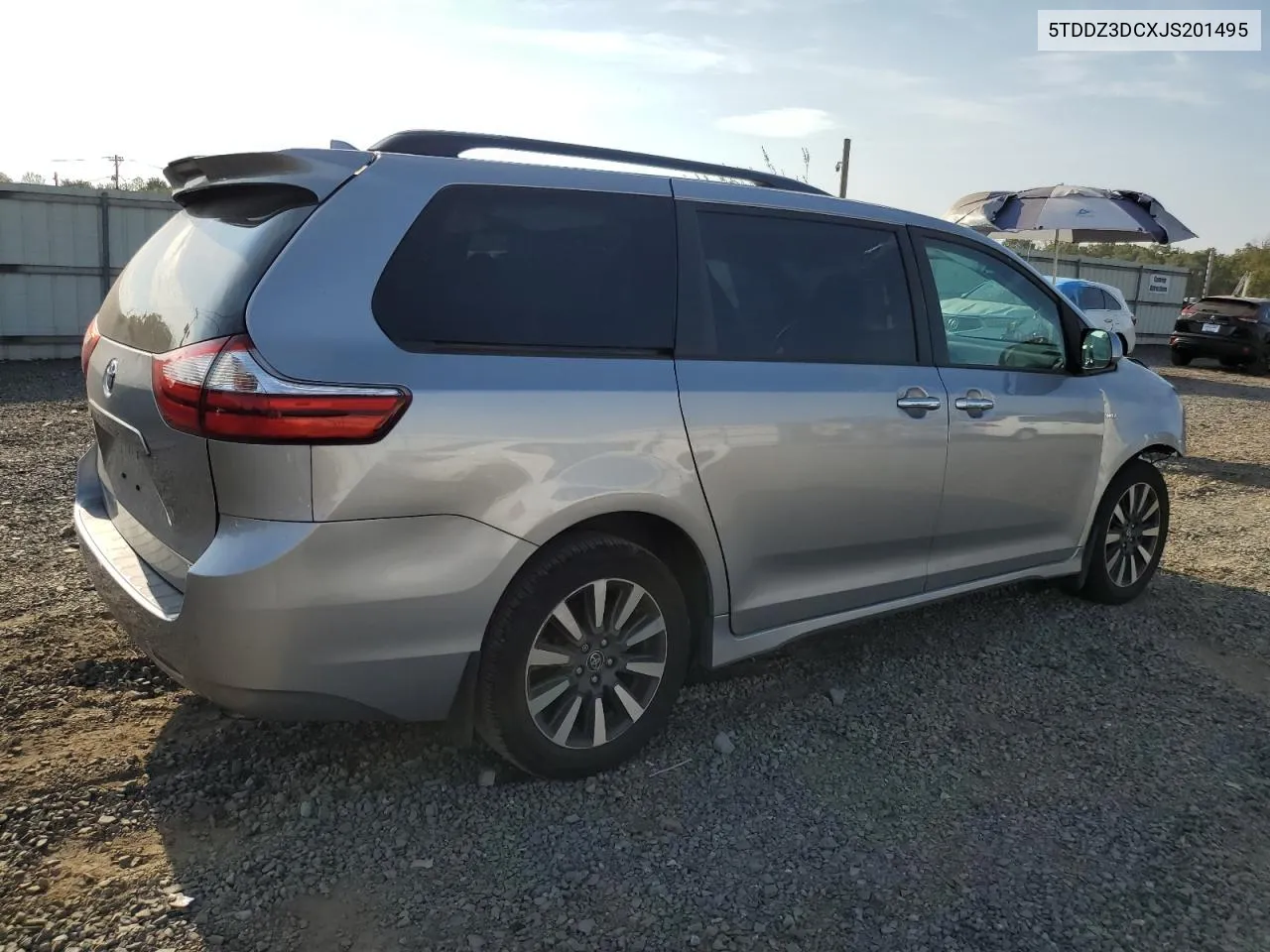 2018 Toyota Sienna Xle VIN: 5TDDZ3DCXJS201495 Lot: 71931694