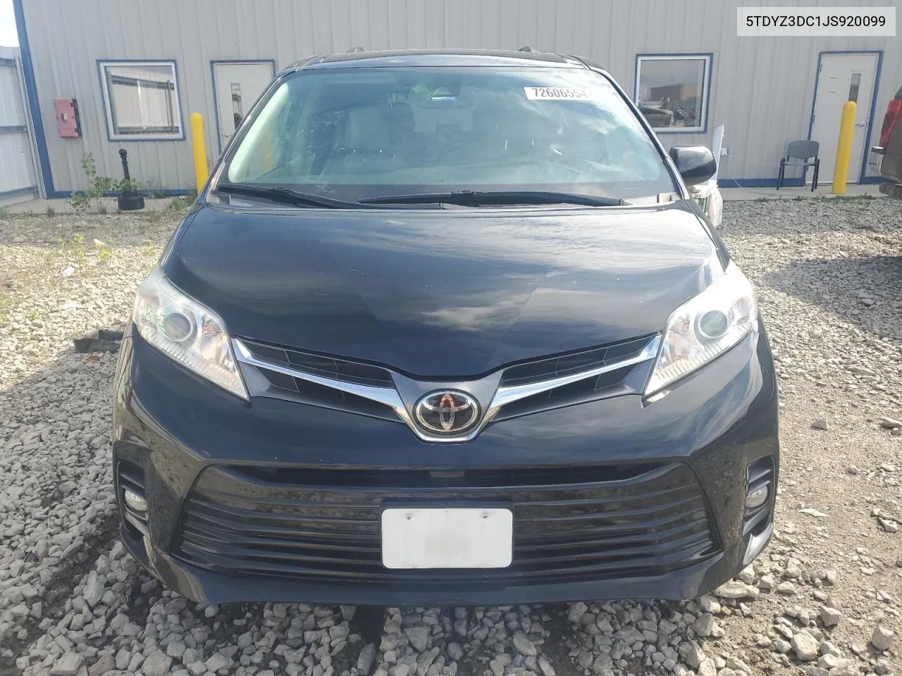 5TDYZ3DC1JS920099 2018 Toyota Sienna Xle