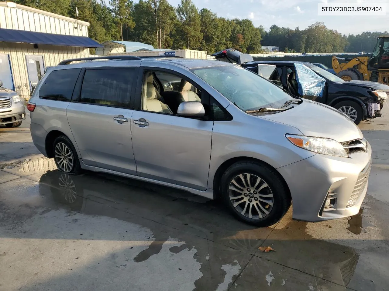 5TDYZ3DC3JS907404 2018 Toyota Sienna Xle