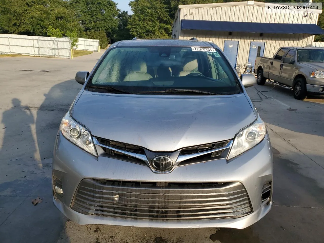 5TDYZ3DC3JS907404 2018 Toyota Sienna Xle