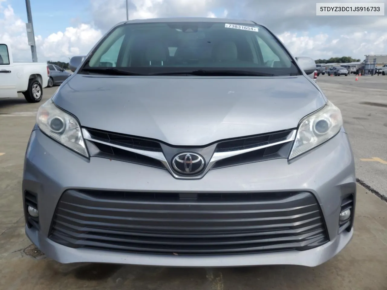 5TDYZ3DC1JS916733 2018 Toyota Sienna Xle