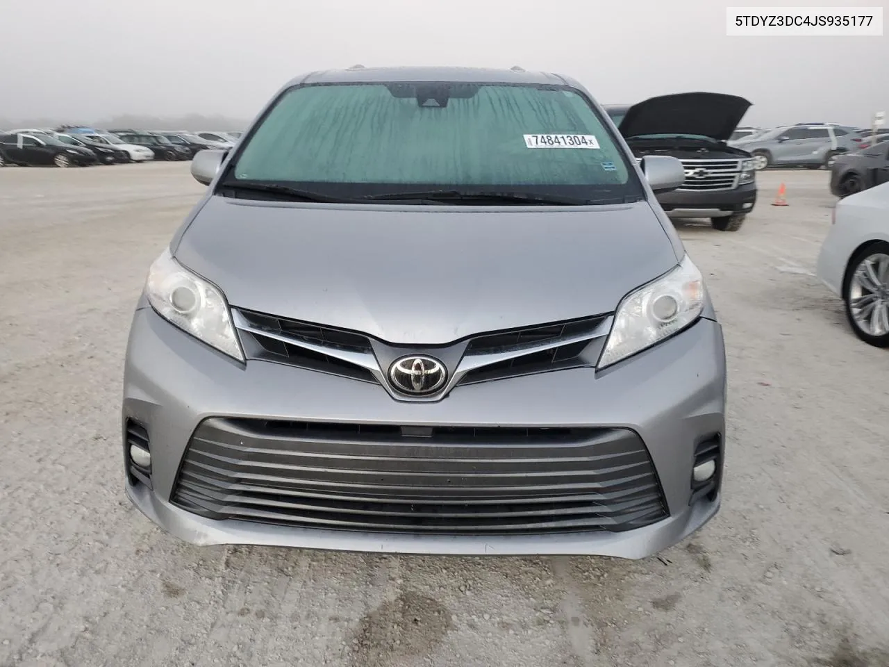 5TDYZ3DC4JS935177 2018 Toyota Sienna Xle