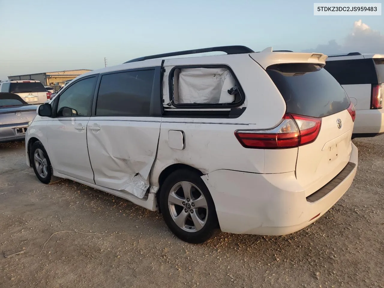 2018 Toyota Sienna Le VIN: 5TDKZ3DC2JS959483 Lot: 78586534