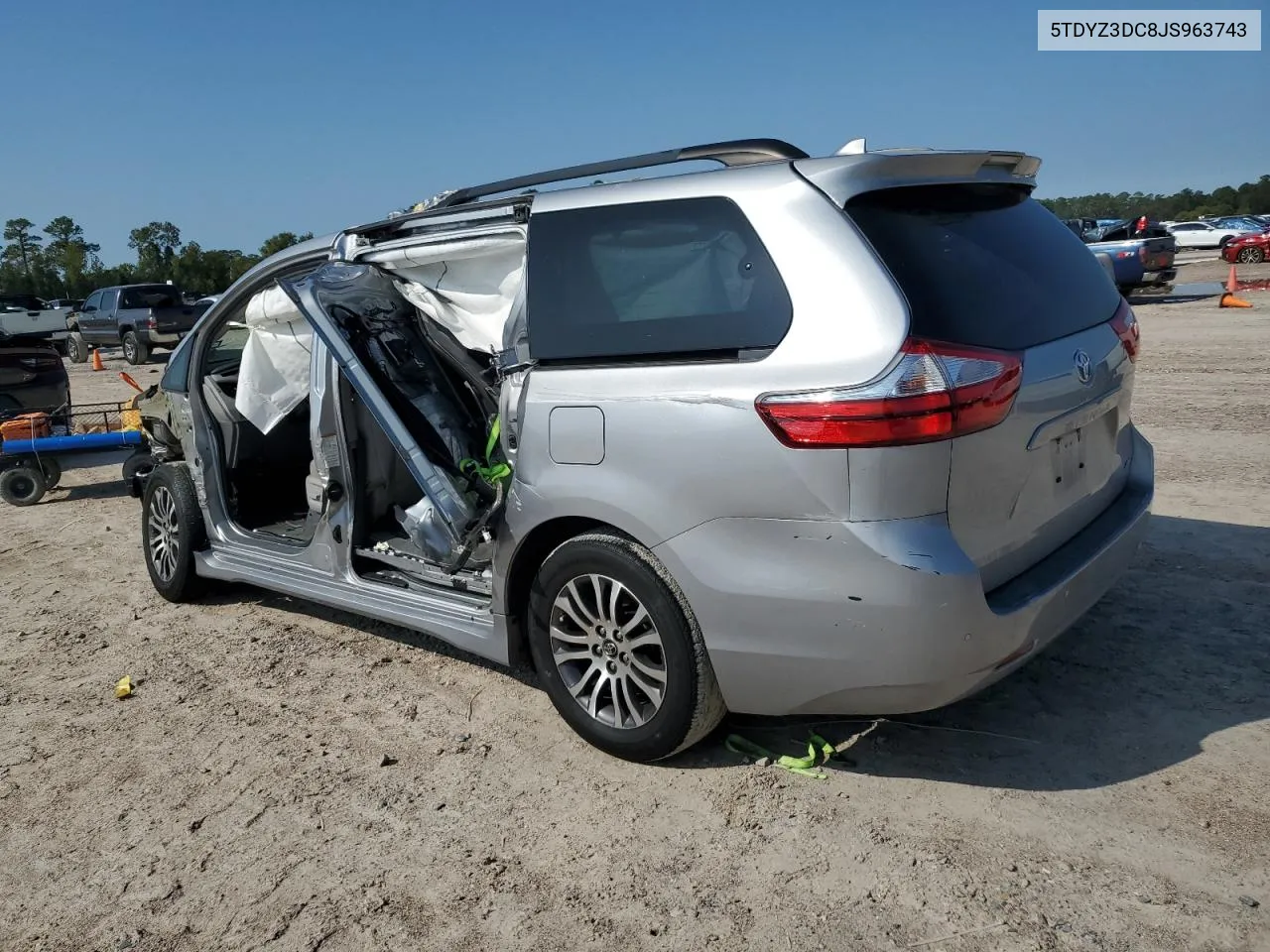 2018 Toyota Sienna Xle VIN: 5TDYZ3DC8JS963743 Lot: 79248994