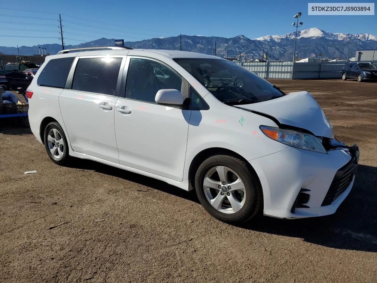 2018 Toyota Sienna Le VIN: 5TDKZ3DC7JS903894 Lot: 79820914