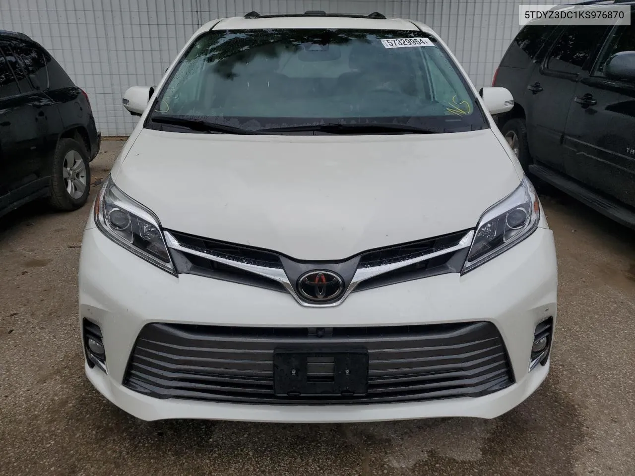 5TDYZ3DC1KS976870 2019 Toyota Sienna Xle