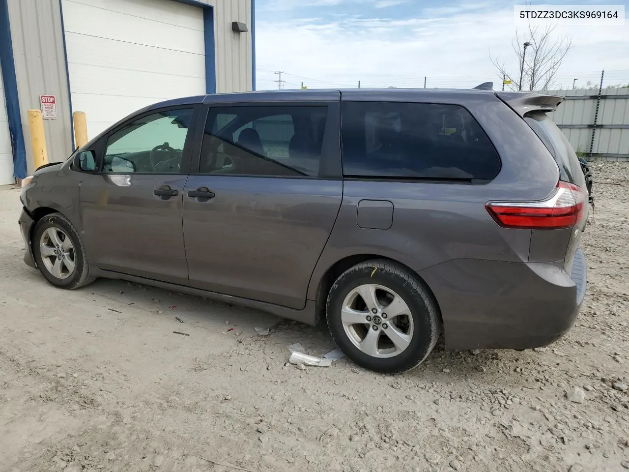 2019 Toyota Sienna VIN: 5TDZZ3DC3KS969164 Lot: 61050314