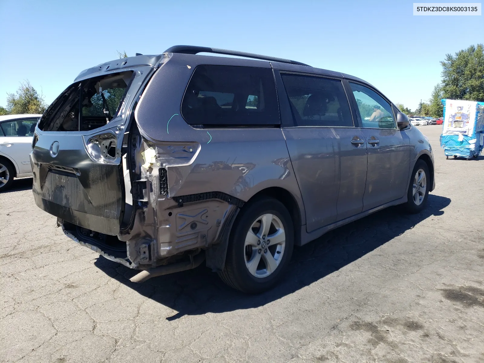 2019 Toyota Sienna Le VIN: 5TDKZ3DC8KS003135 Lot: 65030334