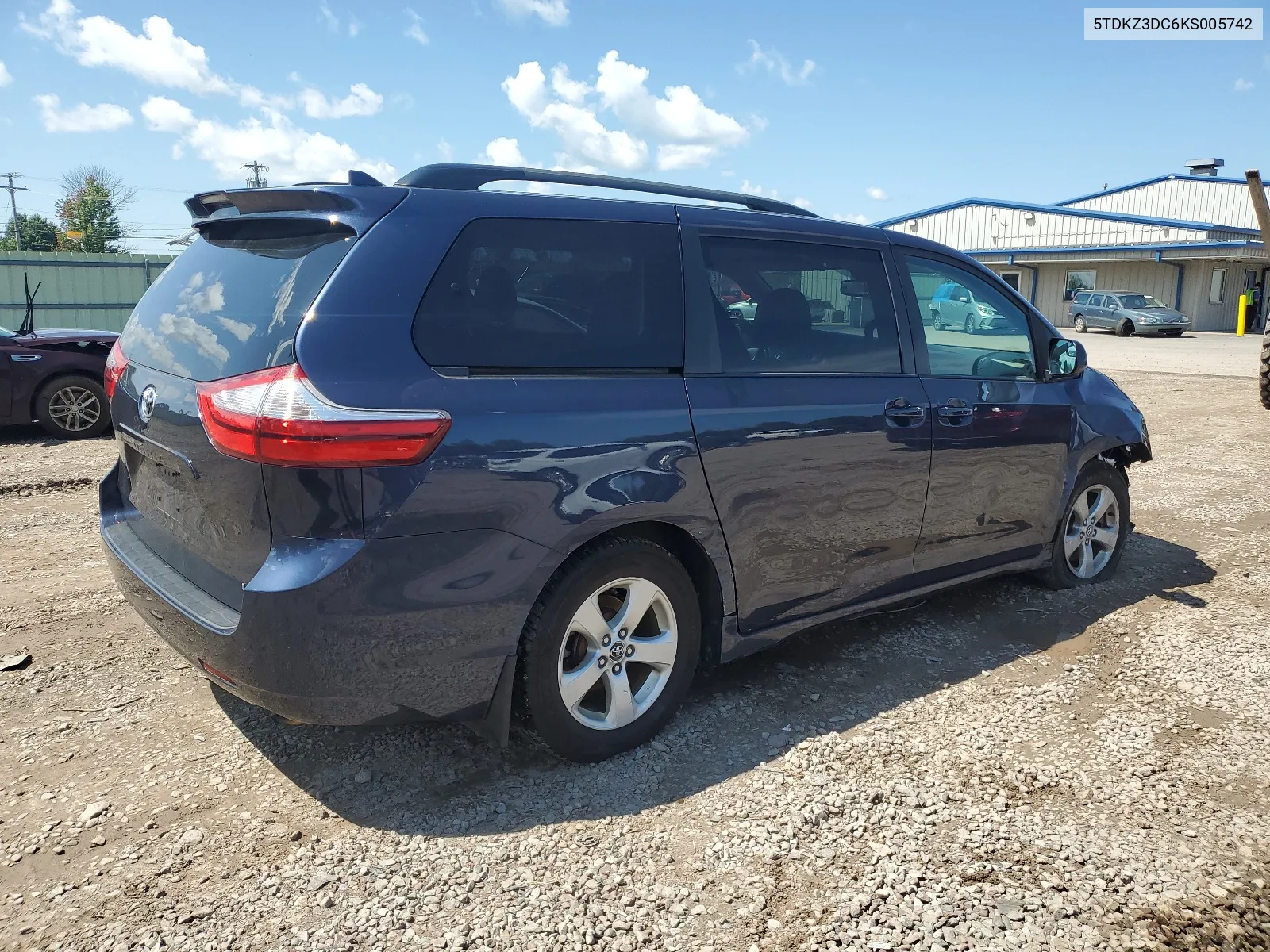 2019 Toyota Sienna Le VIN: 5TDKZ3DC6KS005742 Lot: 68215984