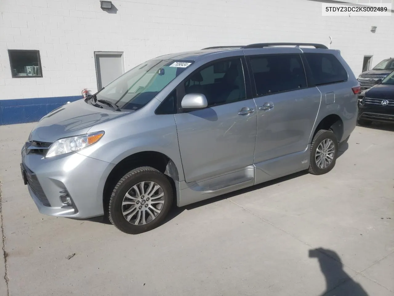 2019 Toyota Sienna Xle VIN: 5TDYZ3DC2KS002489 Lot: 71090434