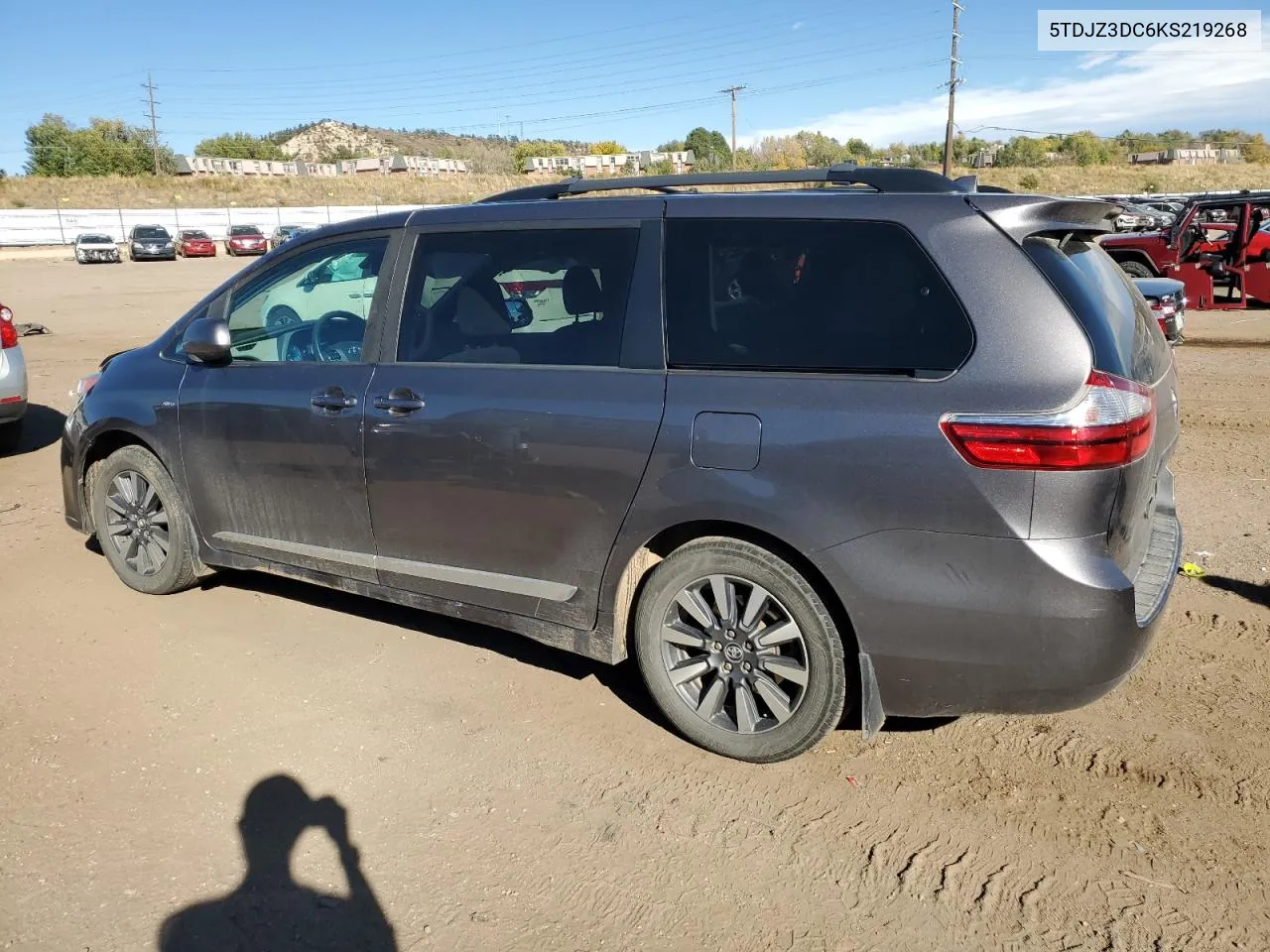 2019 Toyota Sienna Le VIN: 5TDJZ3DC6KS219268 Lot: 78173524