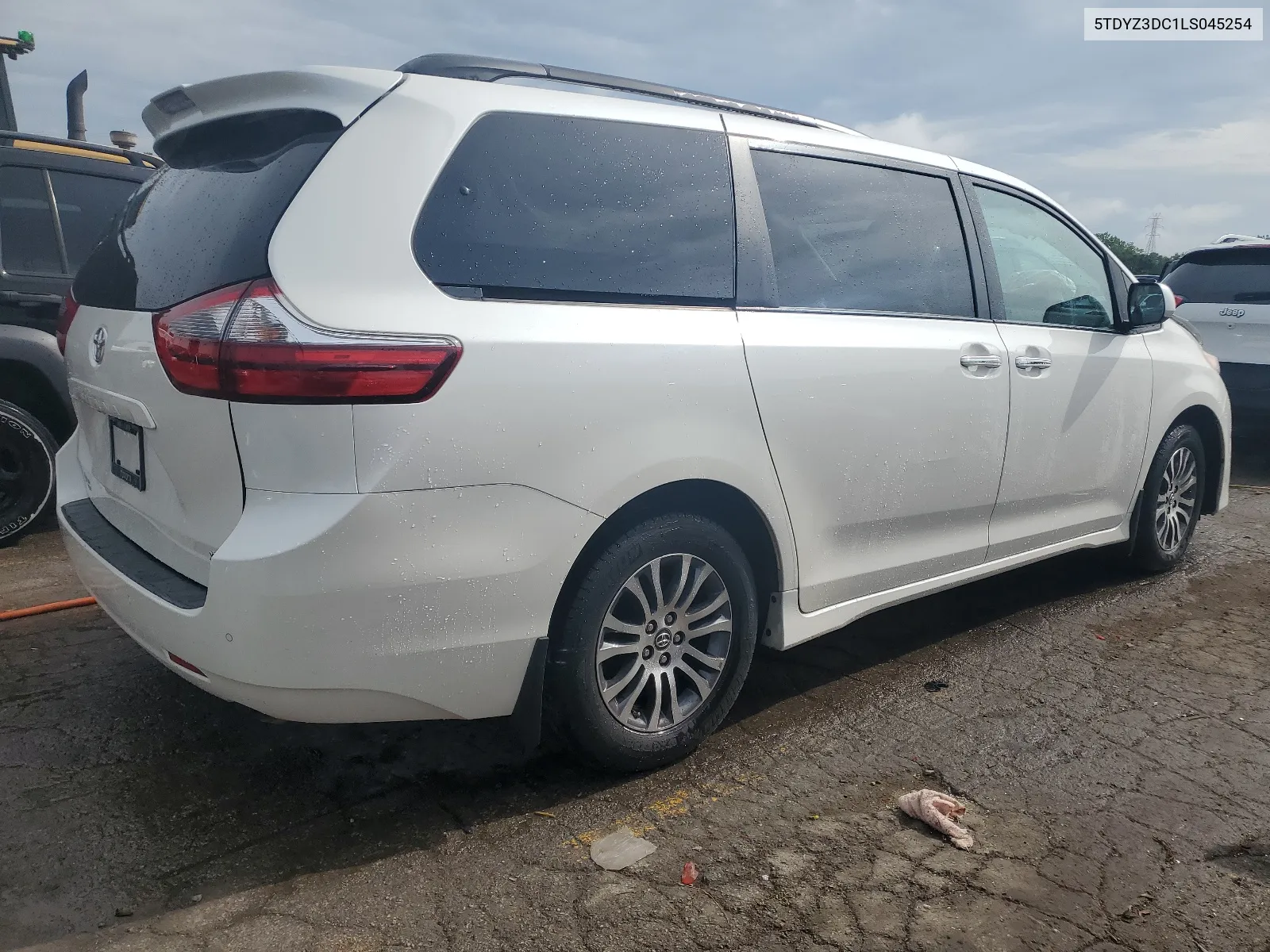 5TDYZ3DC1LS045254 2020 Toyota Sienna Xle