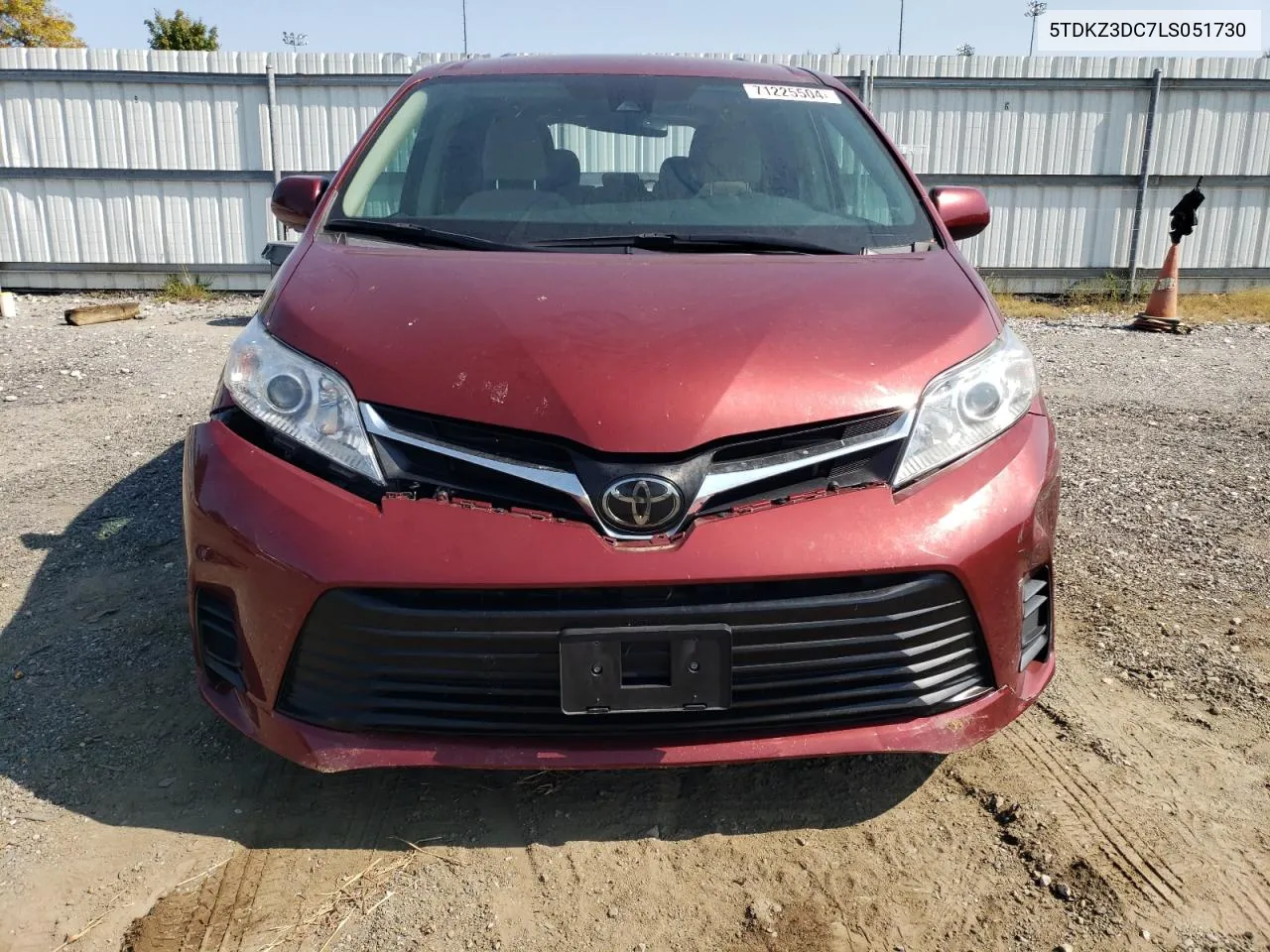 2020 Toyota Sienna Le VIN: 5TDKZ3DC7LS051730 Lot: 71225504