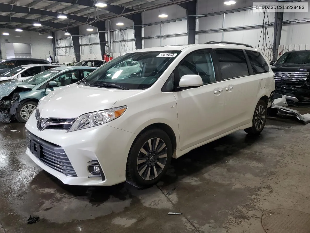 2020 Toyota Sienna Xle VIN: 5TDDZ3DC2LS228483 Lot: 73428454