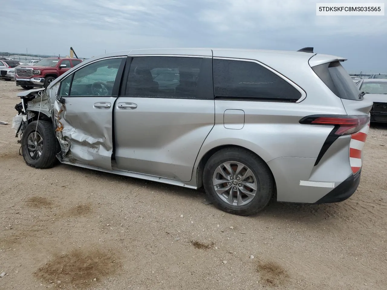 2021 Toyota Sienna Le VIN: 5TDKSKFC8MS035565 Lot: 65941684