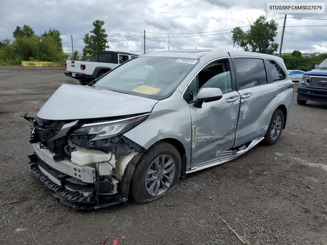 5TDGSKFC6MS027079 2021 Toyota Sienna Le