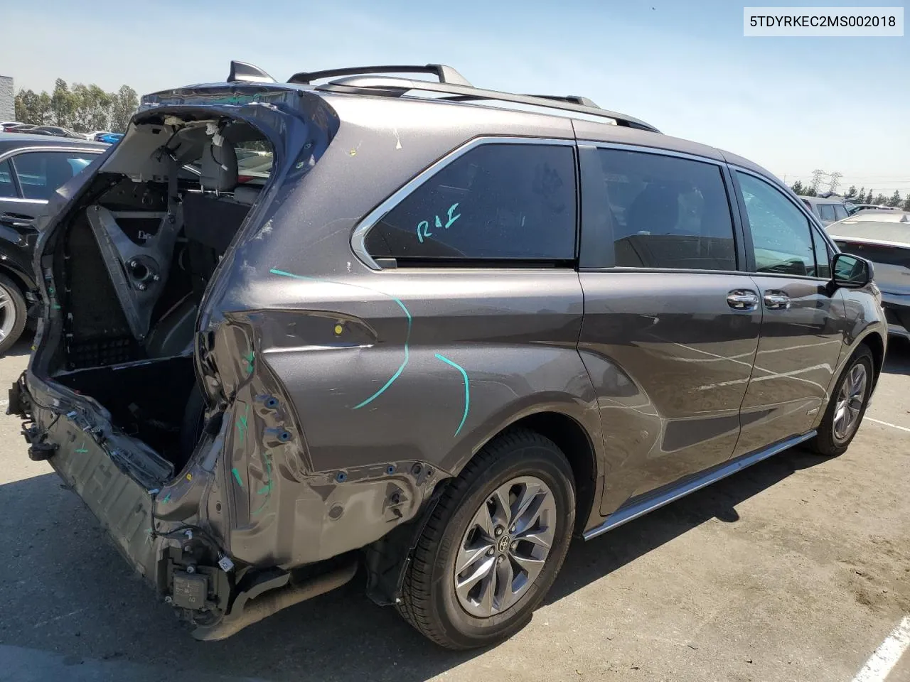 2021 Toyota Sienna Xle VIN: 5TDYRKEC2MS002018 Lot: 70554454