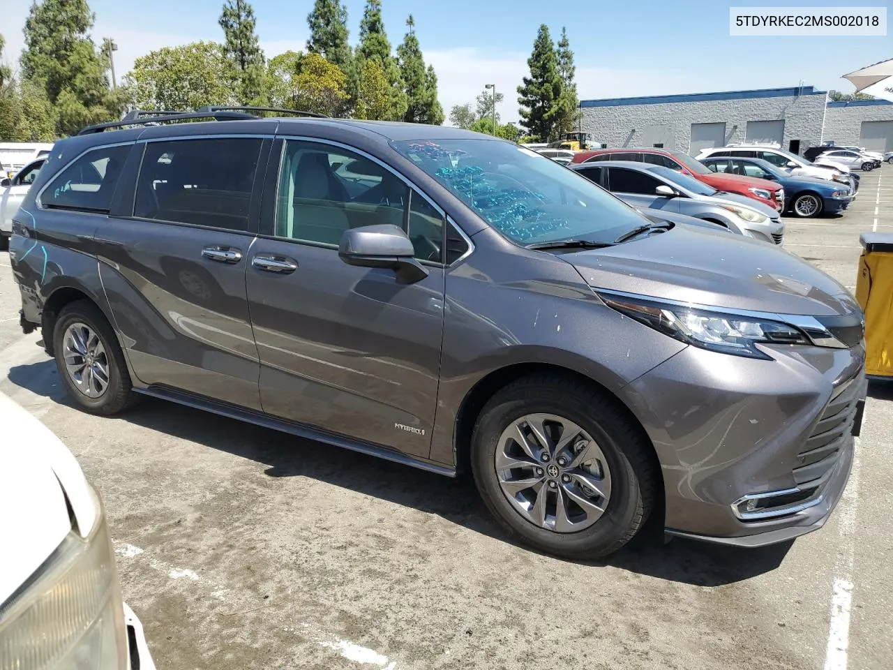 2021 Toyota Sienna Xle VIN: 5TDYRKEC2MS002018 Lot: 70554454