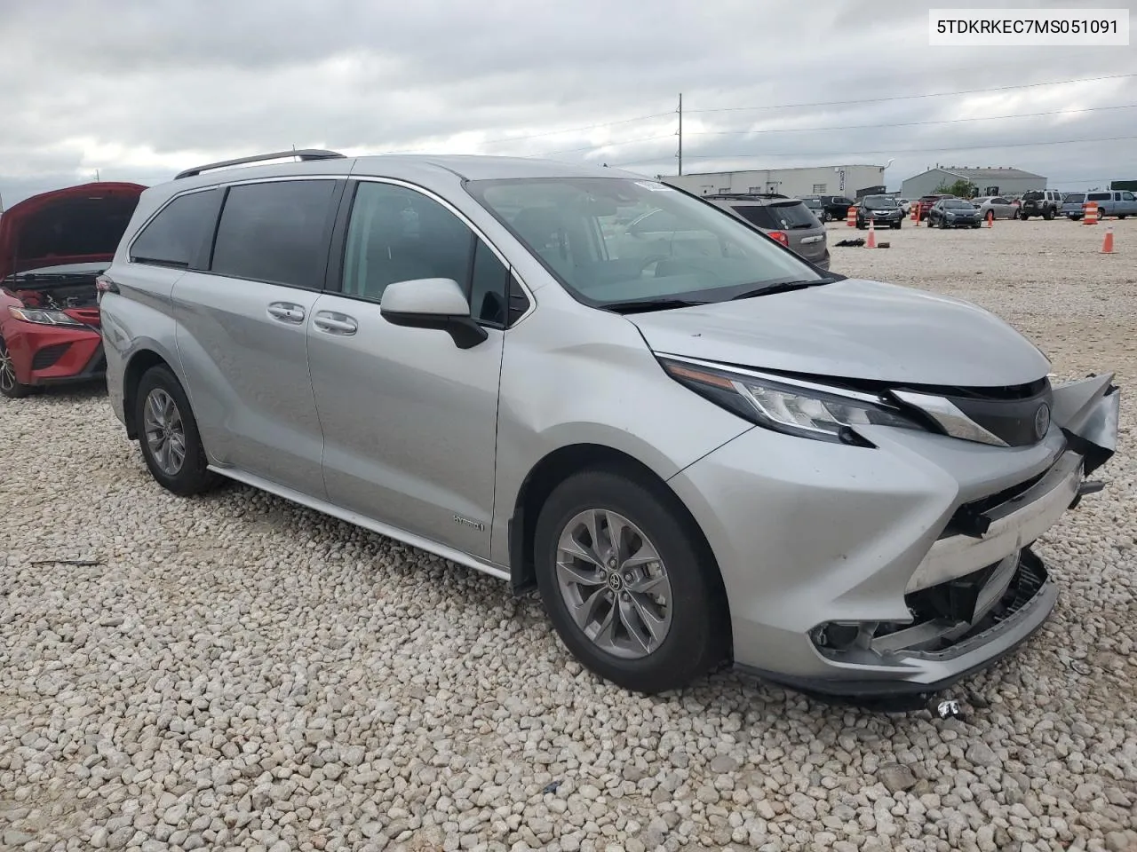 2021 Toyota Sienna Le VIN: 5TDKRKEC7MS051091 Lot: 70582654