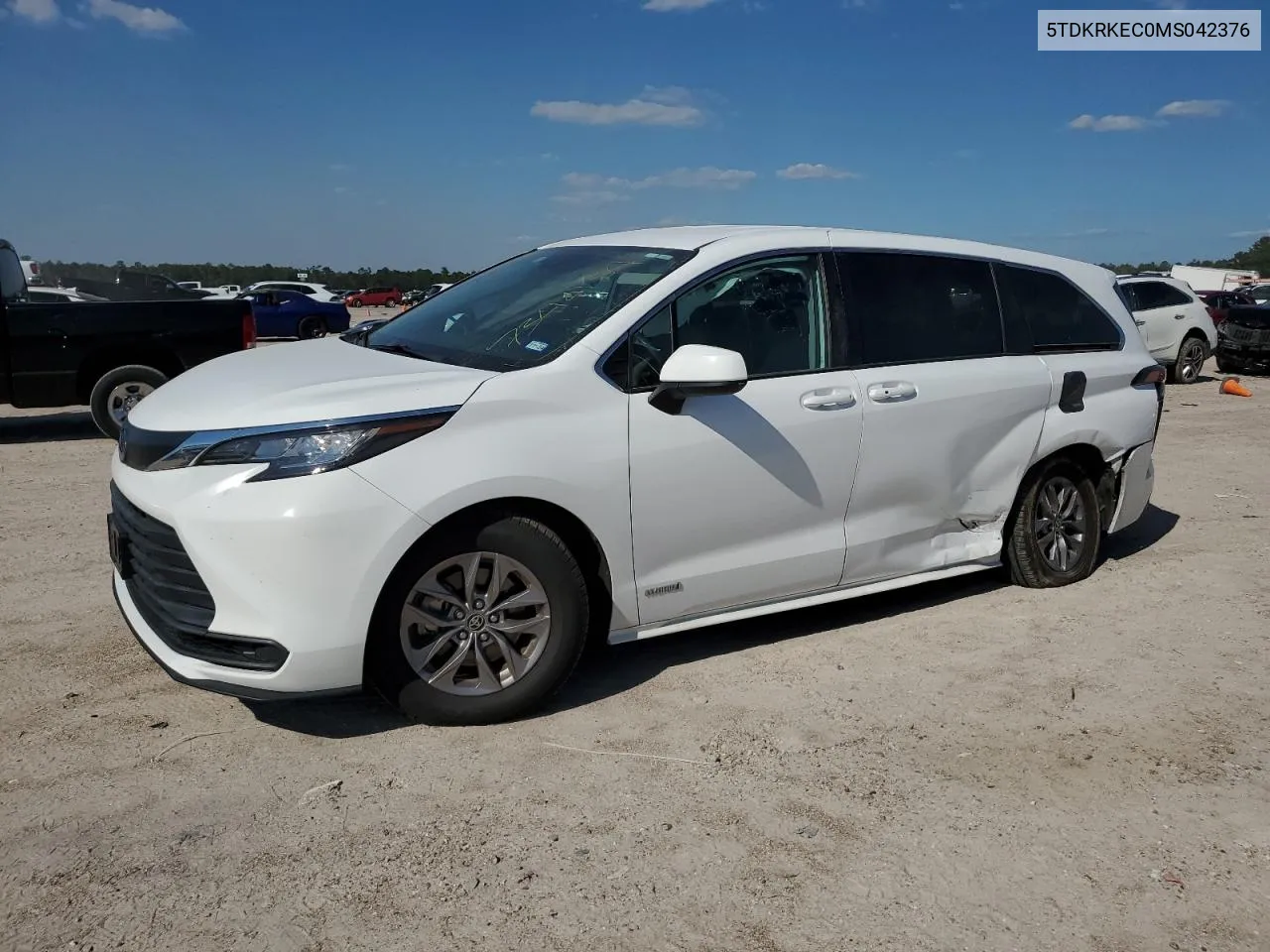 2021 Toyota Sienna Le VIN: 5TDKRKEC0MS042376 Lot: 73414134