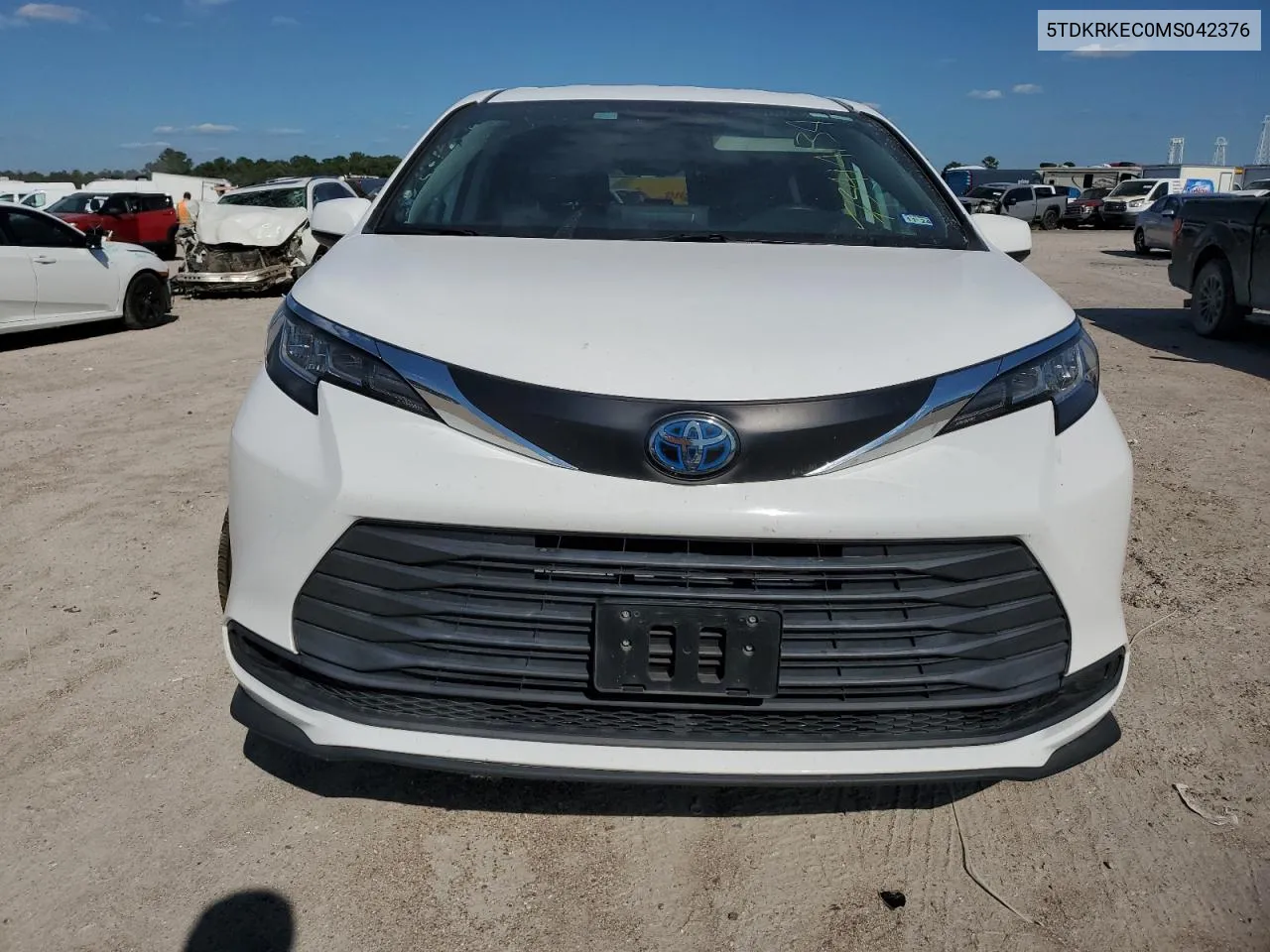 2021 Toyota Sienna Le VIN: 5TDKRKEC0MS042376 Lot: 73414134