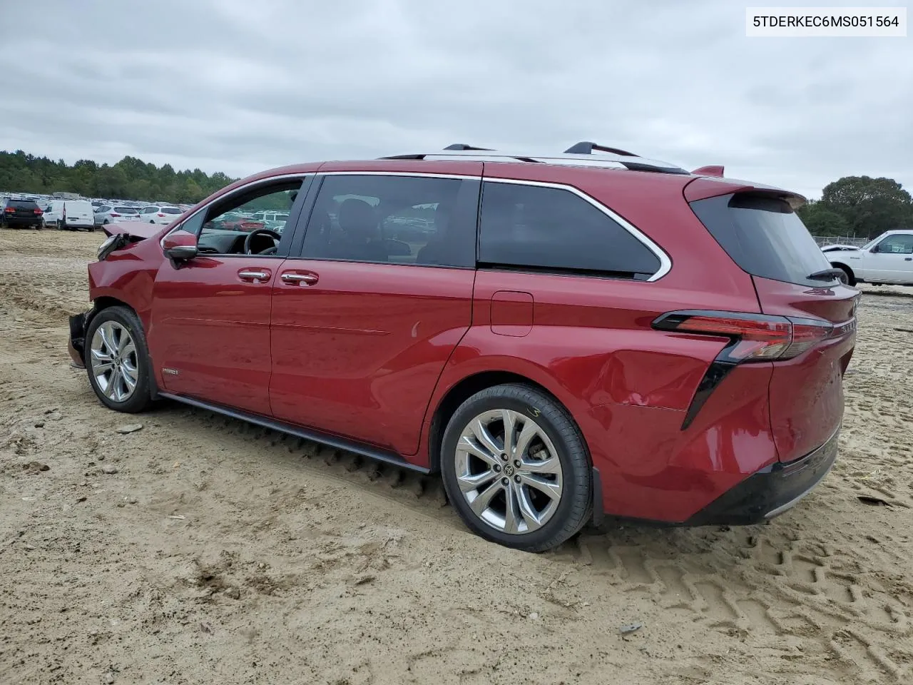 5TDERKEC6MS051564 2021 Toyota Sienna Limited