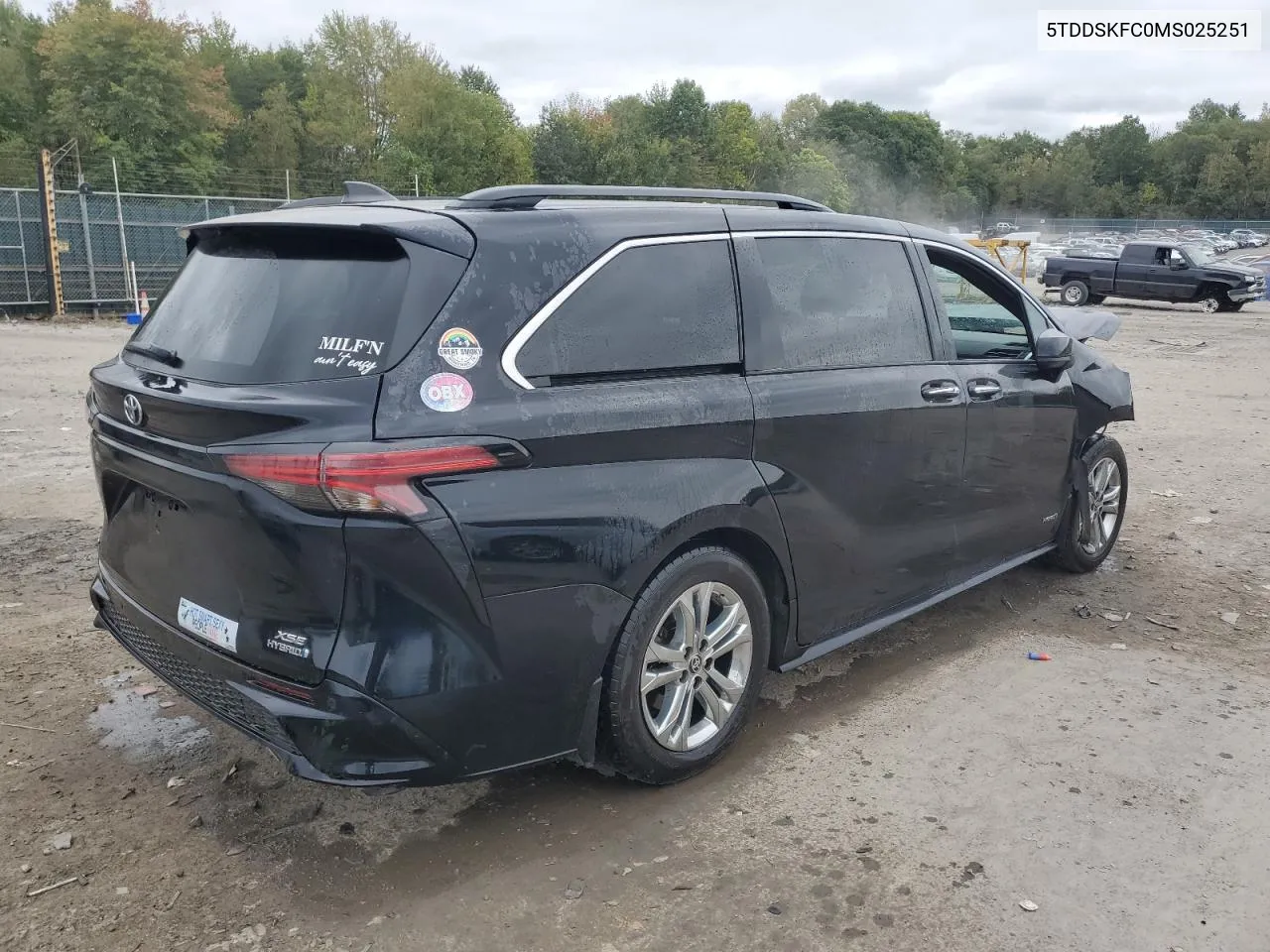 5TDDSKFC0MS025251 2021 Toyota Sienna Xse