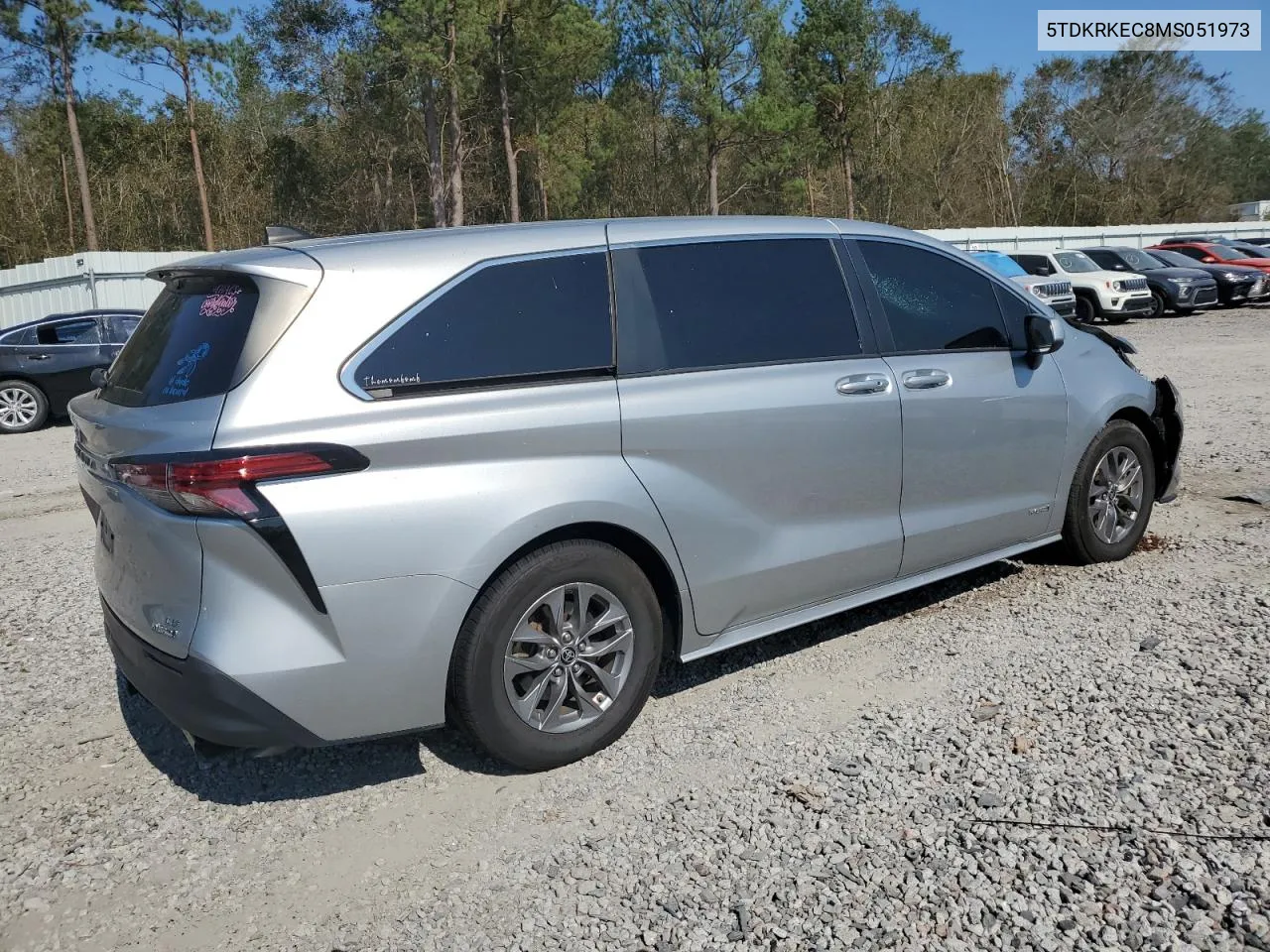 5TDKRKEC8MS051973 2021 Toyota Sienna Le