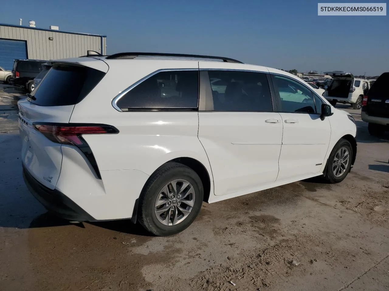 2021 Toyota Sienna Le VIN: 5TDKRKEC6MS066519 Lot: 74844754