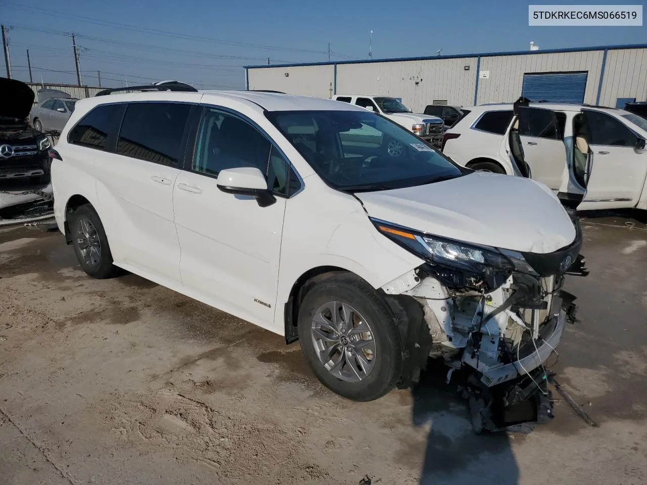 2021 Toyota Sienna Le VIN: 5TDKRKEC6MS066519 Lot: 74844754