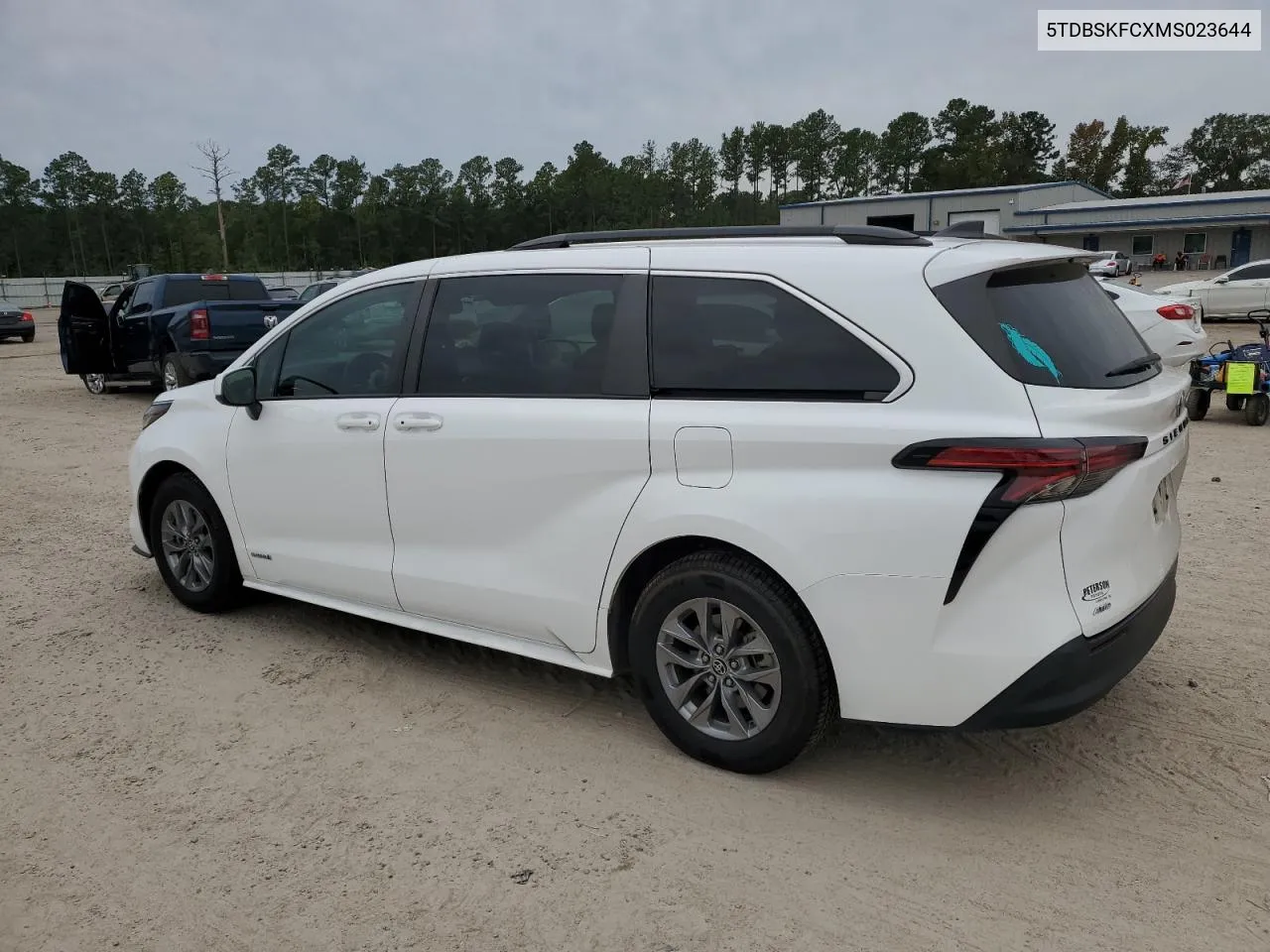 2021 Toyota Sienna Le VIN: 5TDBSKFCXMS023644 Lot: 75180104