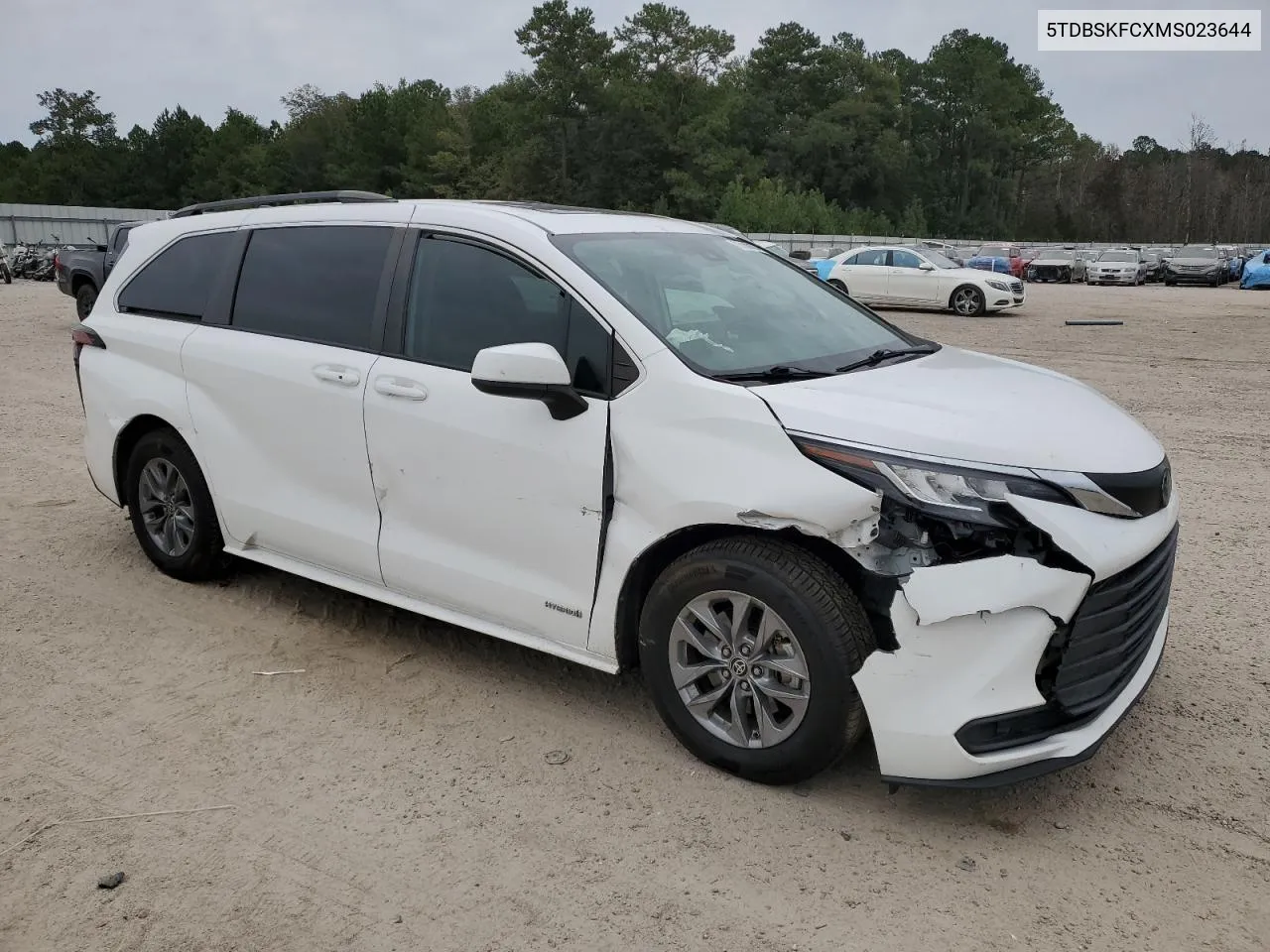 2021 Toyota Sienna Le VIN: 5TDBSKFCXMS023644 Lot: 75180104