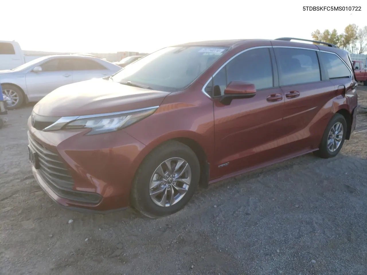 5TDBSKFC5MS010722 2021 Toyota Sienna Le