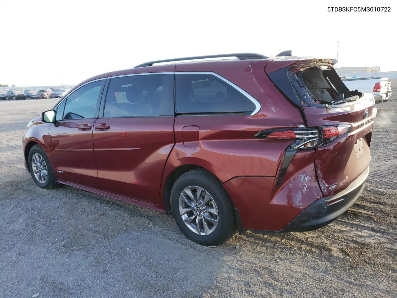 5TDBSKFC5MS010722 2021 Toyota Sienna Le