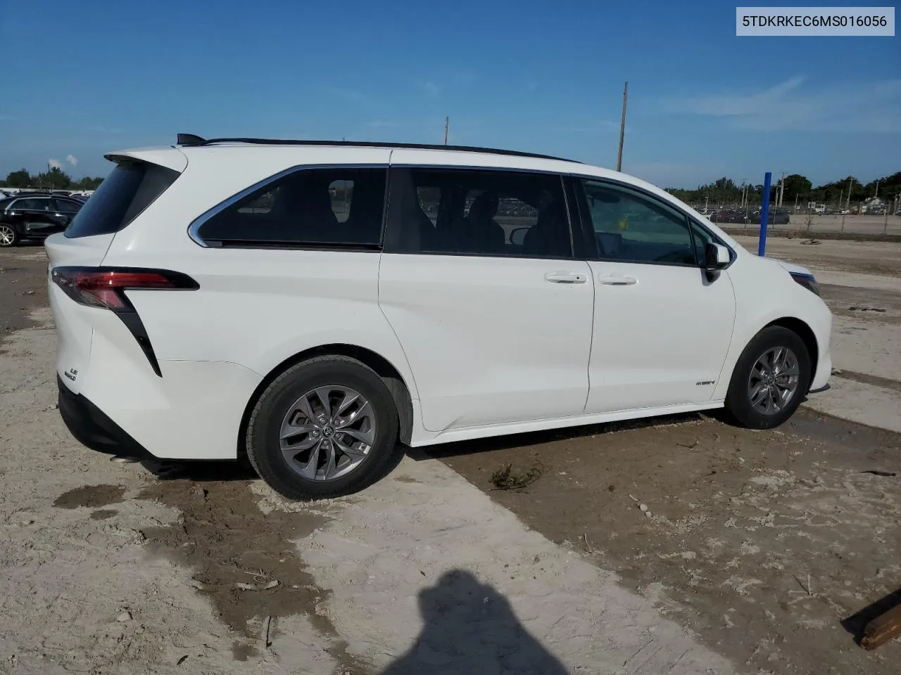 2021 Toyota Sienna Le VIN: 5TDKRKEC6MS016056 Lot: 76234484