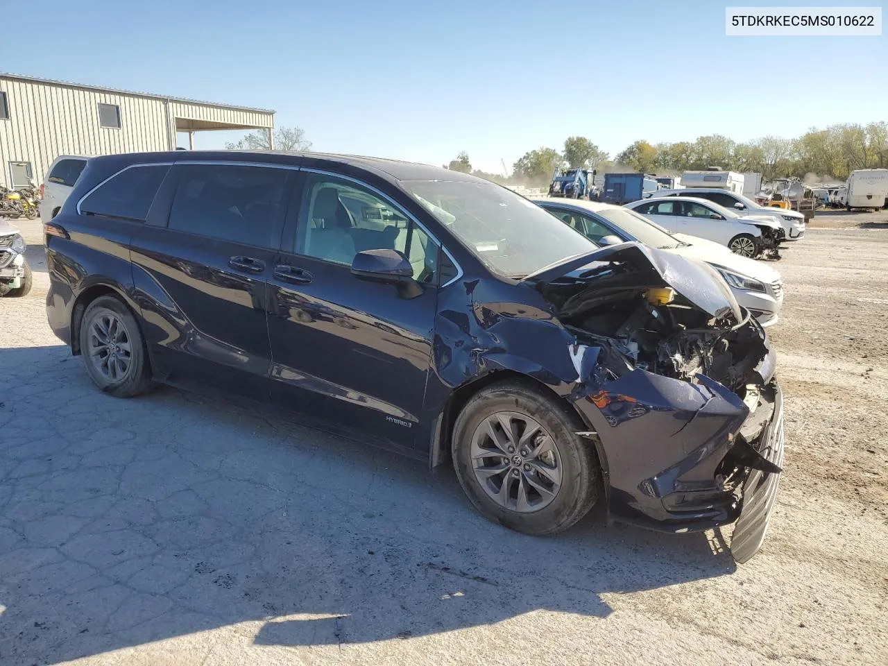 5TDKRKEC5MS010622 2021 Toyota Sienna Le