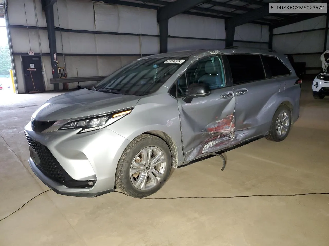 5TDDSKFCXMS023572 2021 Toyota Sienna Xse