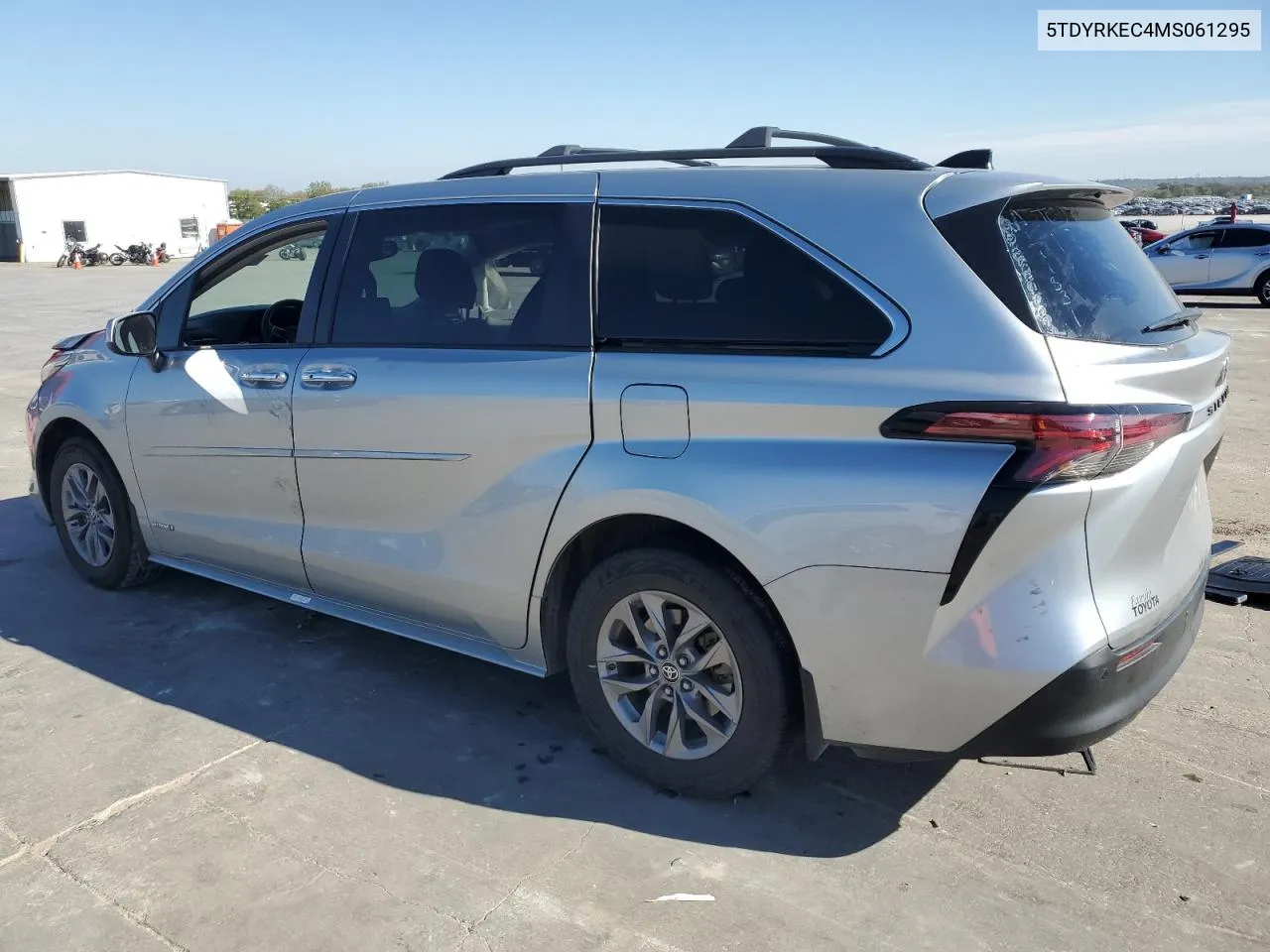 2021 Toyota Sienna Xle VIN: 5TDYRKEC4MS061295 Lot: 80349514