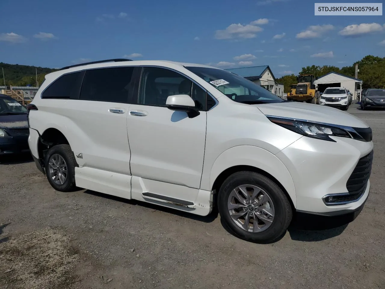 2022 Toyota Sienna Xle VIN: 5TDJSKFC4NS057964 Lot: 69337314