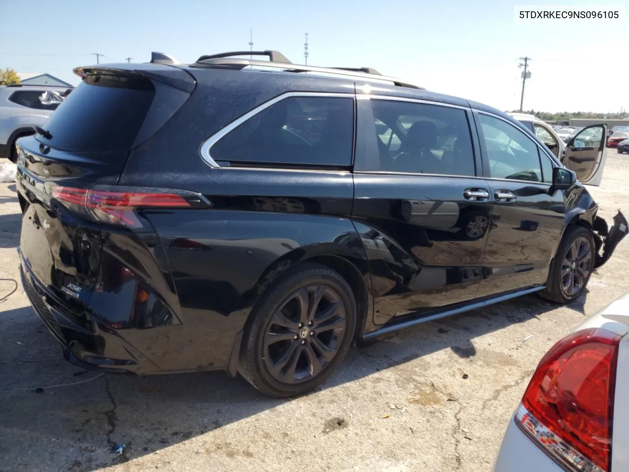 5TDXRKEC9NS096105 2022 Toyota Sienna Xse