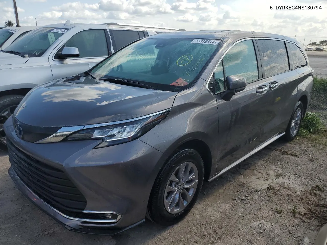 2022 Toyota Sienna Xle VIN: 5TDYRKEC4NS130794 Lot: 75110814