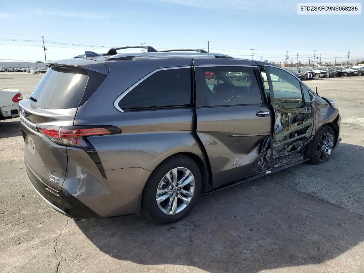 2022 Toyota Sienna Limited VIN: 5TDZSKFC9NS058286 Lot: 79701814