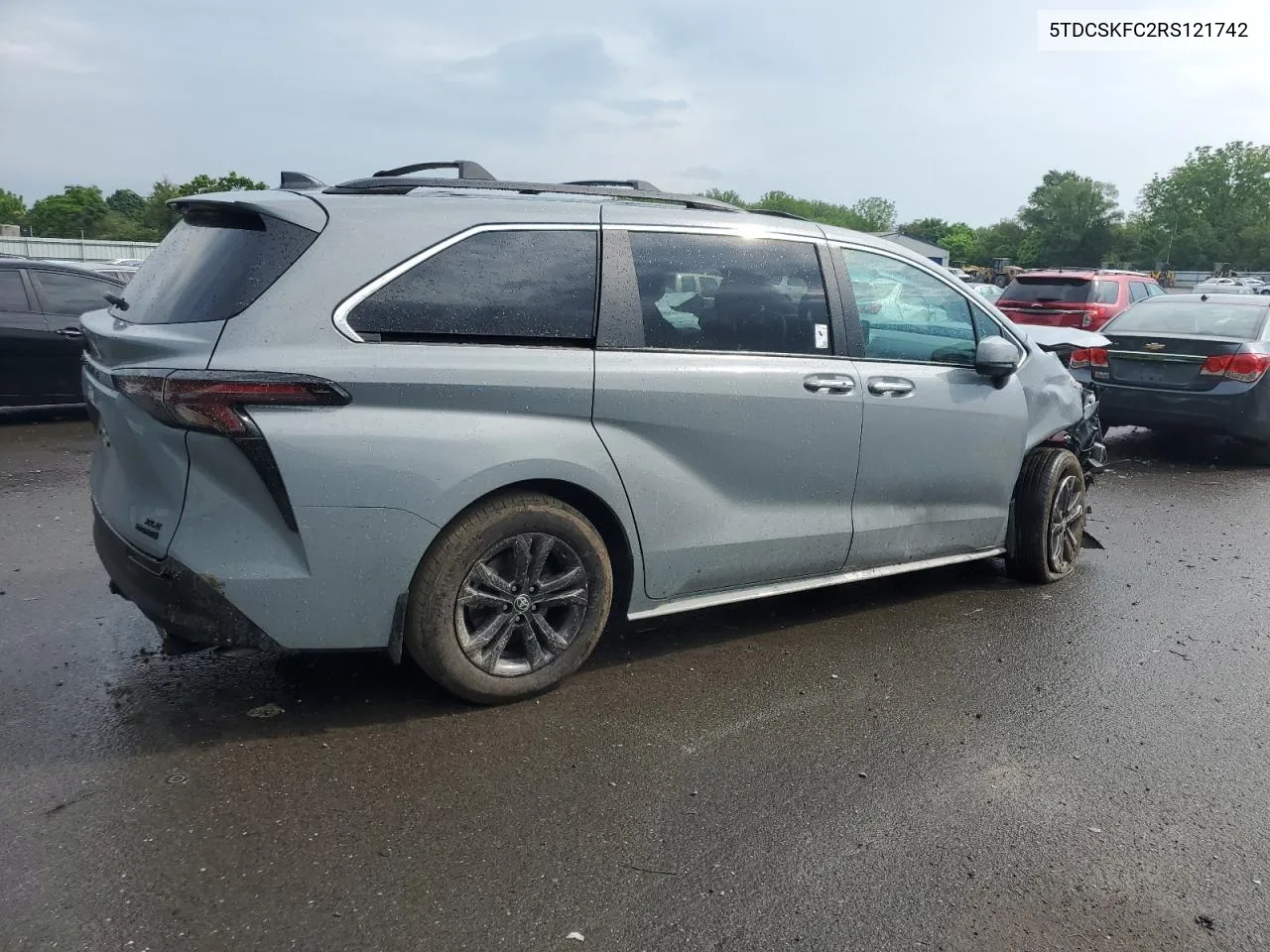 2024 Toyota Sienna Xse VIN: 5TDCSKFC2RS121742 Lot: 56043664