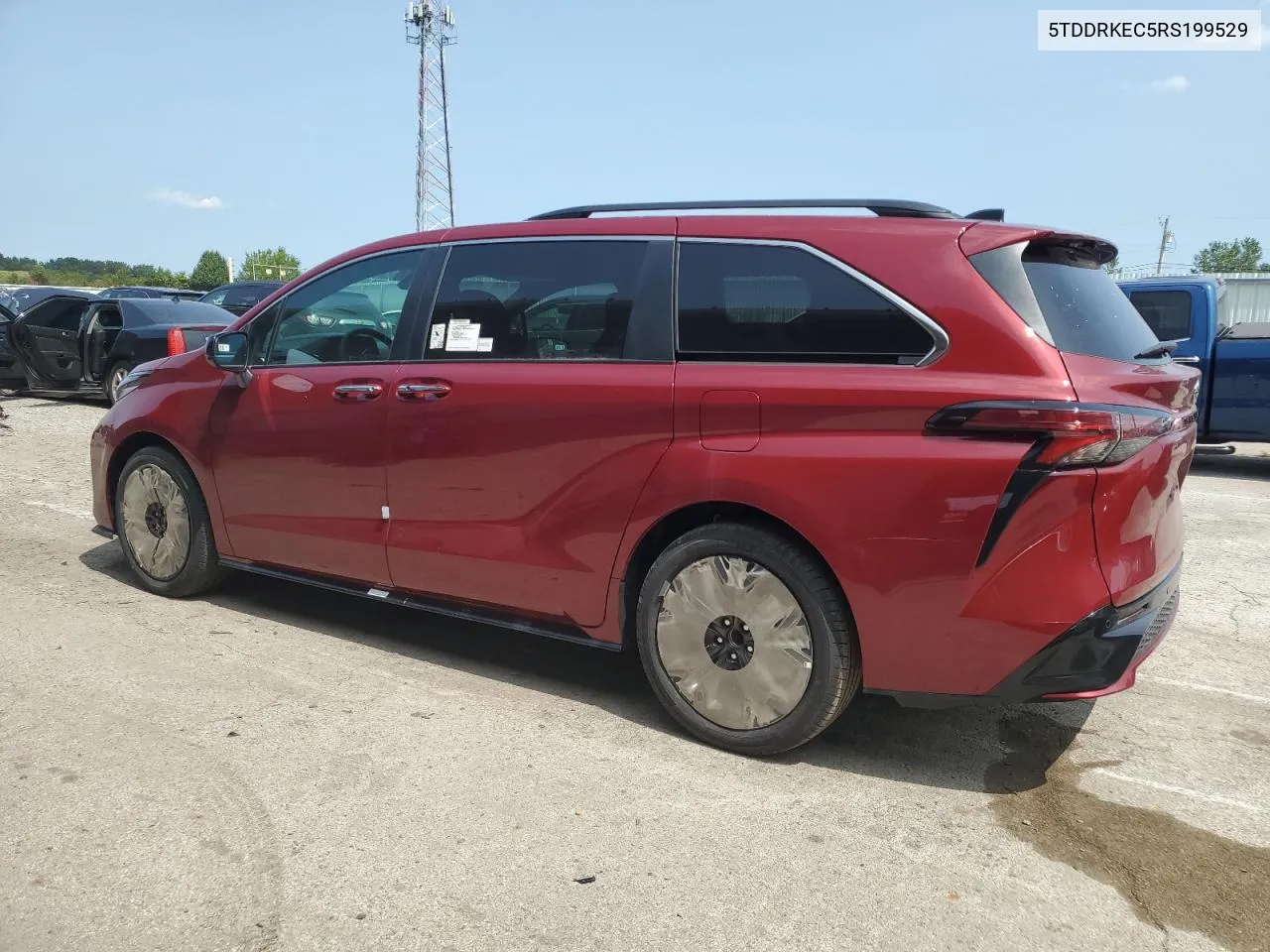 2024 Toyota Sienna Xse VIN: 5TDDRKEC5RS199529 Lot: 68107994