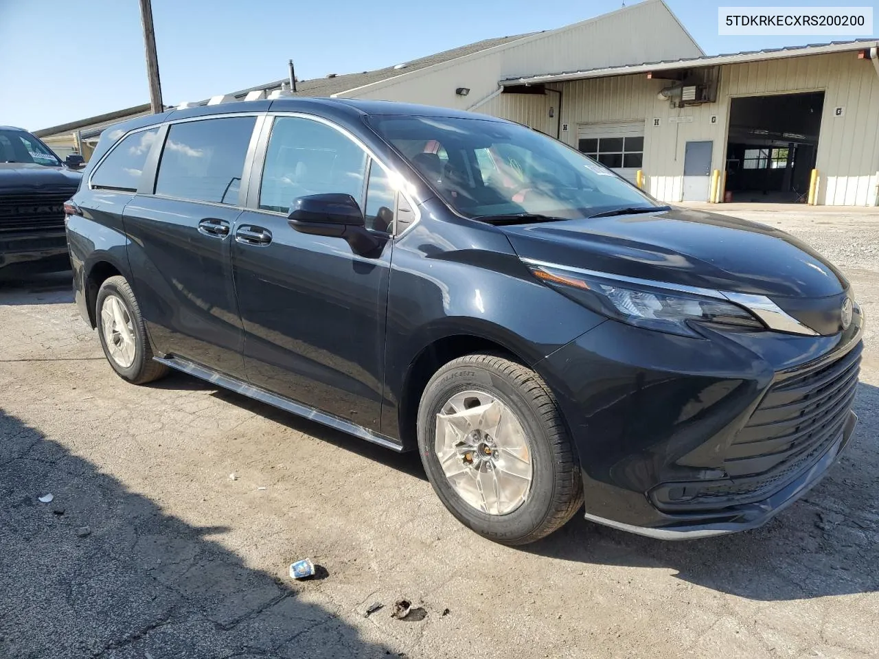 2024 Toyota Sienna Le VIN: 5TDKRKECXRS200200 Lot: 68108124