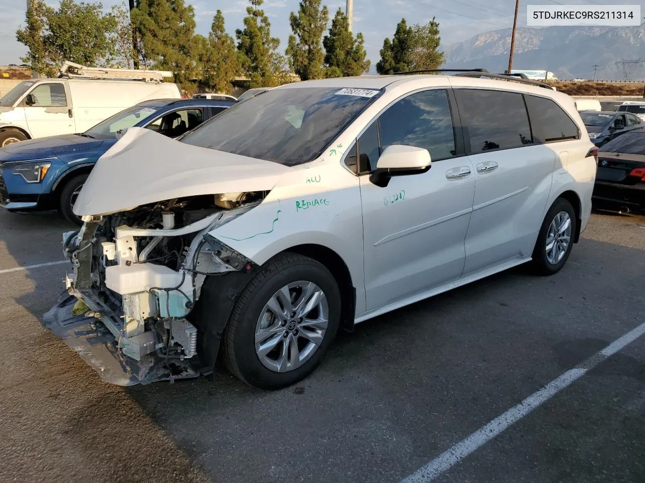 5TDJRKEC9RS211314 2024 Toyota Sienna Xle